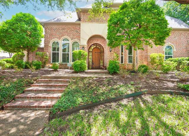 Property at 906 Glen Rose Dr, Allen, TX 75013, 4 beds, 4.5 baths