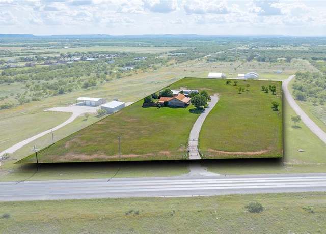 Property at 1102 E State Highway 36, Abilene, TX 79602, 3 beds, 2.5 baths