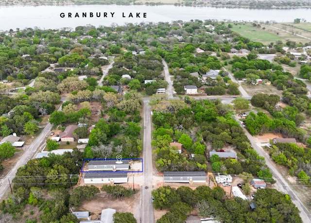 Property at 2720 Cypress St, Granbury, TX 76048, 3 beds, 2 baths