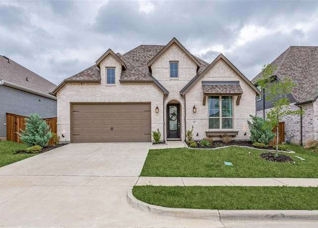 Property at 4012 Prickly Pear Ave, Aubrey, TX 76227, 4 beds, 3 baths