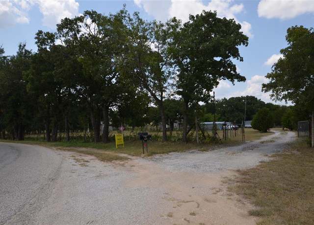 Property at 976 County Road 3840, Bridgeport, TX 76426, 2 beds, 1.5 baths