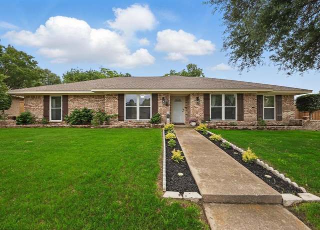Property at 1538 Chisolm Trl, Lewisville, TX 75077, 4 beds, 2 baths