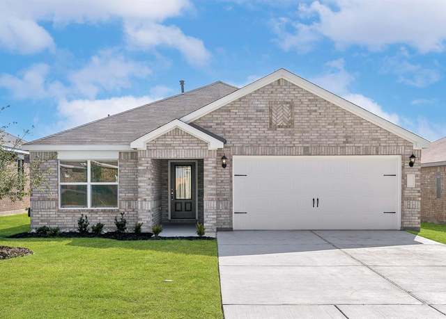 Property at 13413 Gitty Up Cir, Cresson, TX 76035, 3 beds, 2 baths