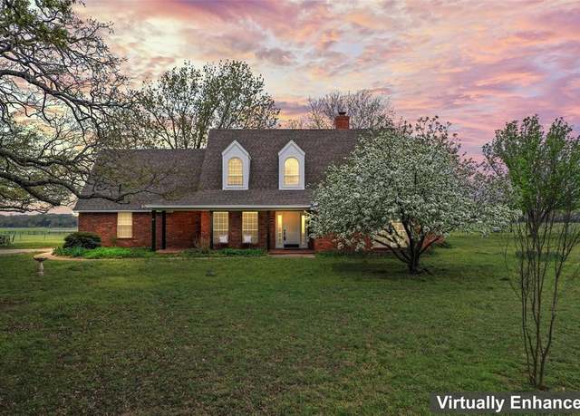 Property at 891 County Road 223, Collinsville, TX 76233, 3 beds, 3 baths
