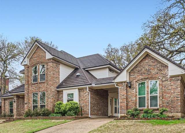 Property at 2004 Misty Creek Dr, Arlington, TX 76017, 4 beds, 3.5 baths