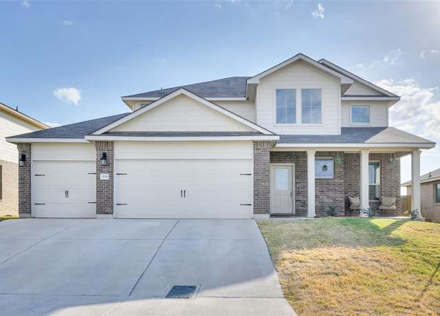 Property at 2816 Brosnan Rd, Waco, TX 76655, 5 beds, 2.5 baths