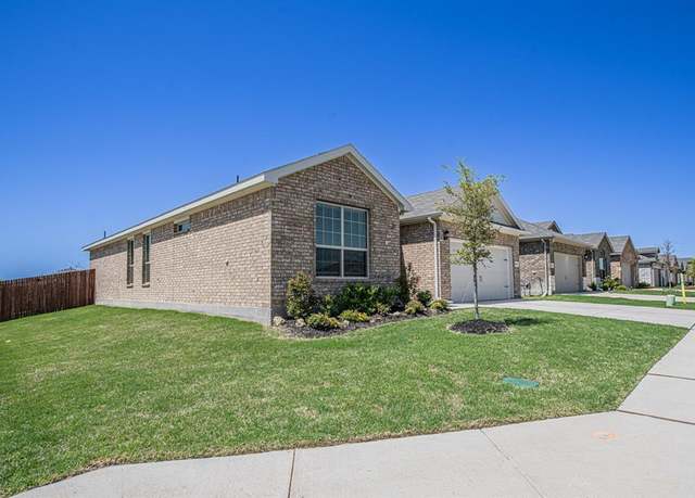 Property at 8501 Centerboard Ln, Fort Worth, TX 76179, 4 beds, 2 baths