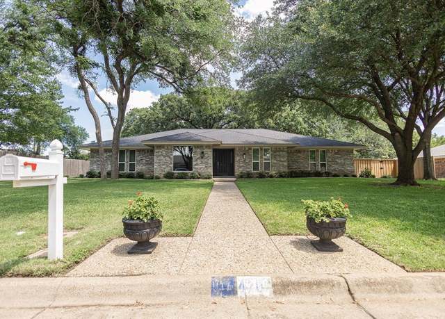 Property at 4701 Woodview St, Arlington, TX 76013, 4 beds, 3 baths