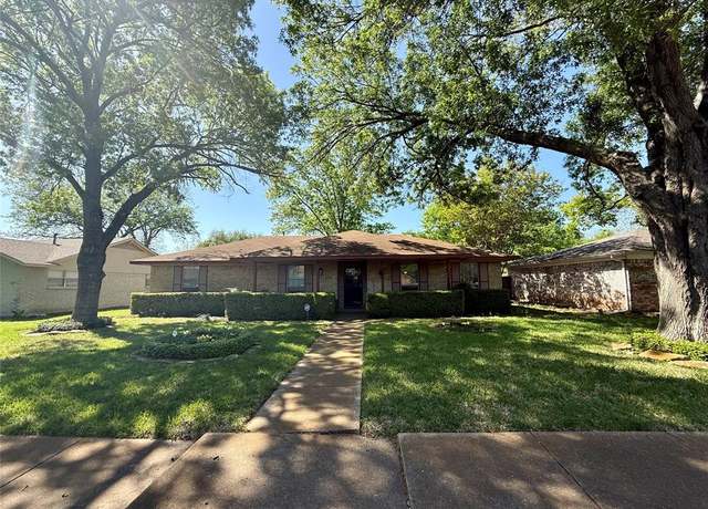 Property at 850 Oakbluff Dr, Lancaster, TX 75146, 3 beds, 2 baths