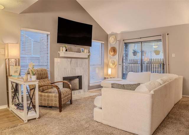 Property at 2101 Park Willow Ln Unit A, Arlington, TX 76011, 2 beds, 2 baths