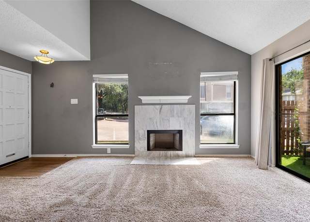 Property at 2101 Park Willow Ln Unit A, Arlington, TX 76011, 2 beds, 2 baths