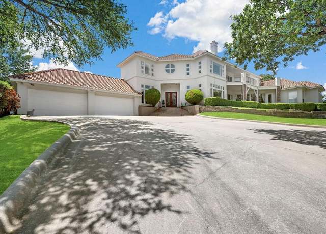 Property at 2318 Stone Bridge Dr, Arlington, TX 76006, 4 beds, 4.5 baths