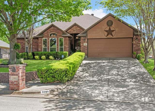 Property at 3901 Woodside Dr, Arlington, TX 76016, 3 beds, 2 baths