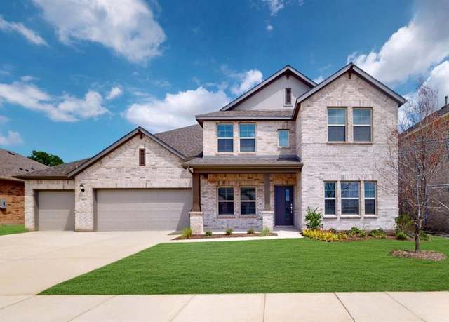 Property at 1023 Auburn Dr, Justin, TX 76247, 6 beds, 4.5 baths