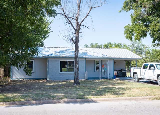 Property at 1402 W Elliott, Breckenridge, TX 76424, 3 beds, 1 bath