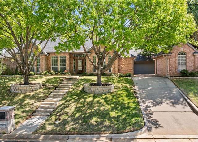 Property at 3103 Regal Dr, Arlington, TX 76016, 4 beds, 3 baths