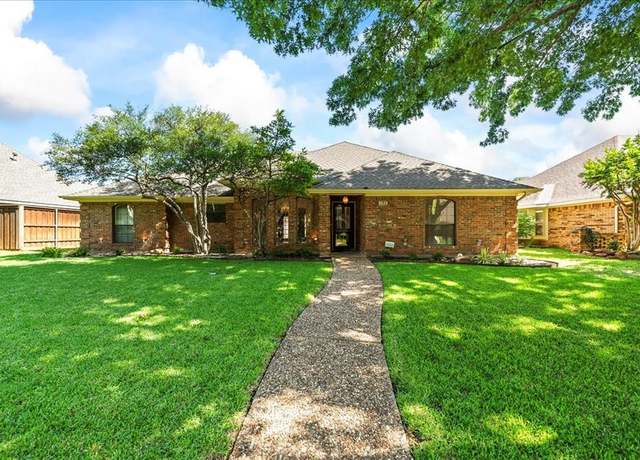 Property at 2213 Cardinal Dr, Plano, TX 75023, 4 beds, 3 baths