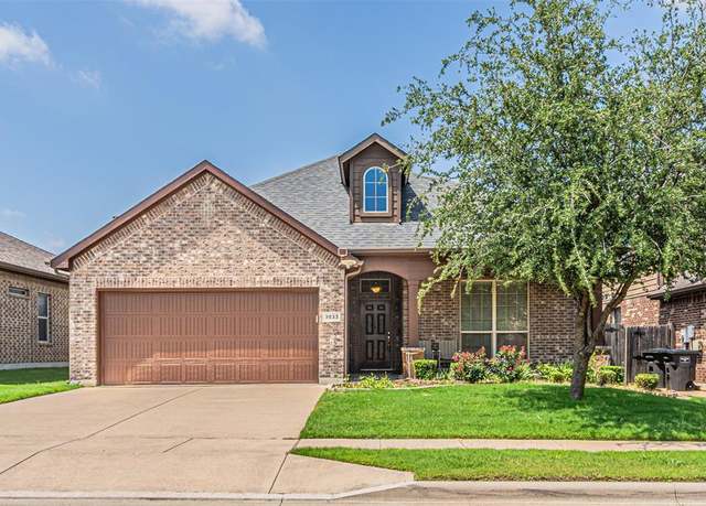 Property at 3033 Beaver Creek Dr, Fort Worth, TX 76177, 4 beds, 3 baths