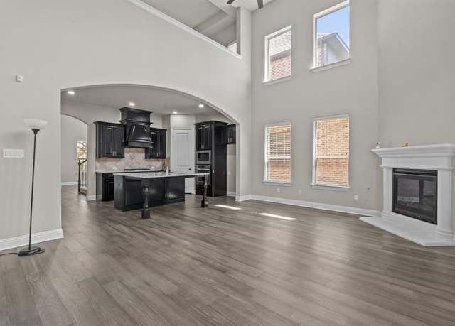 Property at 7913 Heritage Palms Trl, Mckinney, TX 75070, 4 beds, 3.5 baths