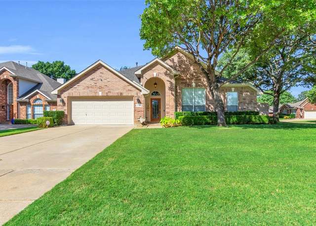 Property at 2115 Harvest Way, Mansfield, TX 76063, 4 beds, 2 baths