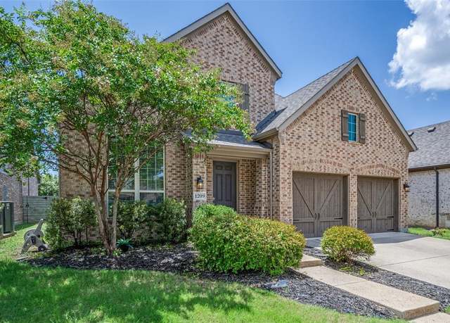 Property at 1209 4th St, Argyle, TX 76226, 4 beds, 3 baths