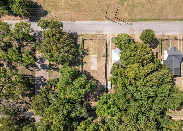 Property at 1003 E Clay St, Waco, TX 76704