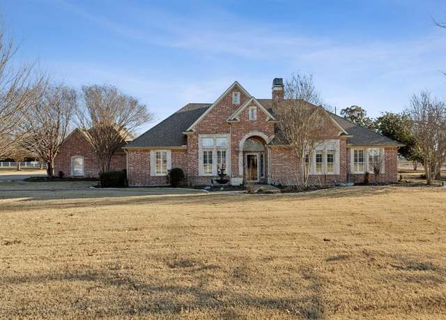 Property at 155 Willowcrest, Rockwall, TX 75032, 4 beds, 3.5 baths