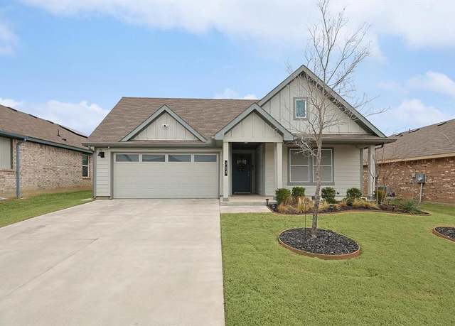 Property at 713 Breckenridge Park Dr, Alvarado, TX 76009, 4 beds, 2 baths