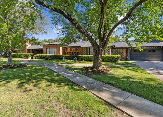 Property at 4549 Walnut Hill Ln, Dallas, TX 75229, 3 beds, 3.5 baths