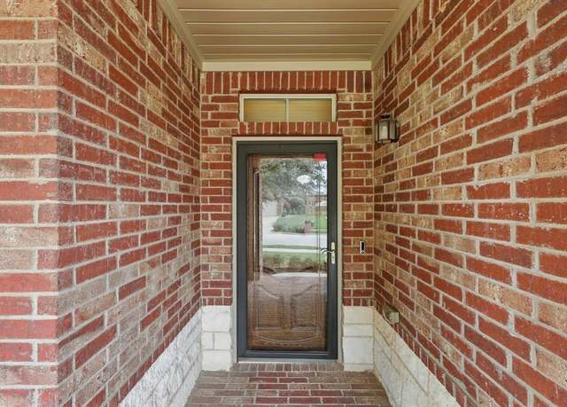 Property at 3512 Hornbeam St, Denton, TX 76226, 3 beds, 2 baths
