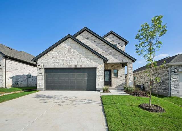 Property at 105 Greenbriar Dr, Princeton, TX 75071, 4 beds, 2.5 baths