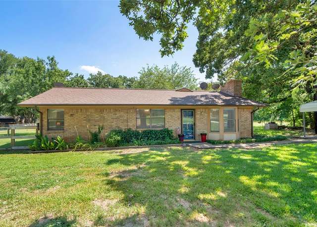 Property at 29 Pin Oak Dr, Pottsboro, TX 75076, 2 beds, 2 baths