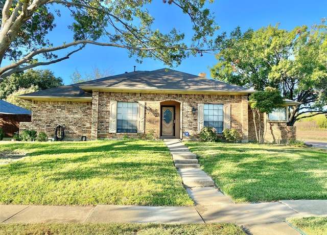 Property at 4717 Knollview Ln, Mesquite, TX 75150, 3 beds, 2 baths