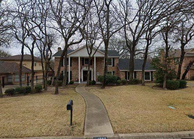 Property at 4708 Racquet Club Dr, Arlington, TX 76017, 4 beds, 3 baths