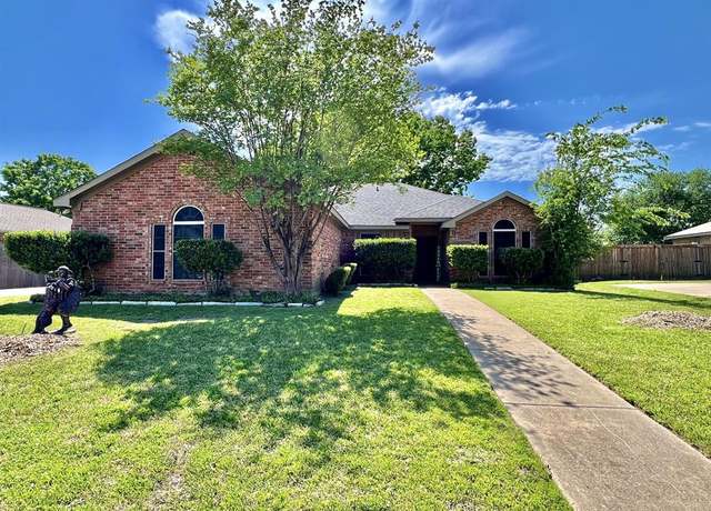 Property at 628 Whitetail Deer Ln, Crowley, TX 76036, 3 beds, 2 baths
