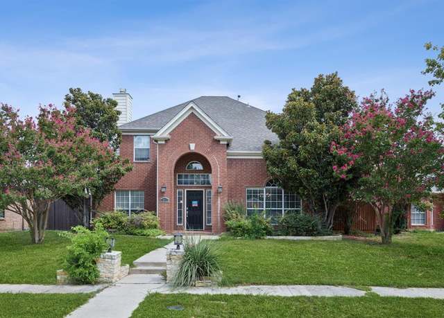 Property at 10912 Reisling Dr, Frisco, TX 75035, 3 beds, 2.5 baths