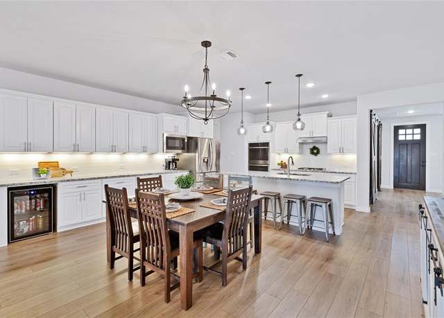 Property at 14521 Home Trl, Fort Worth, TX 76262, 4 beds, 3 baths