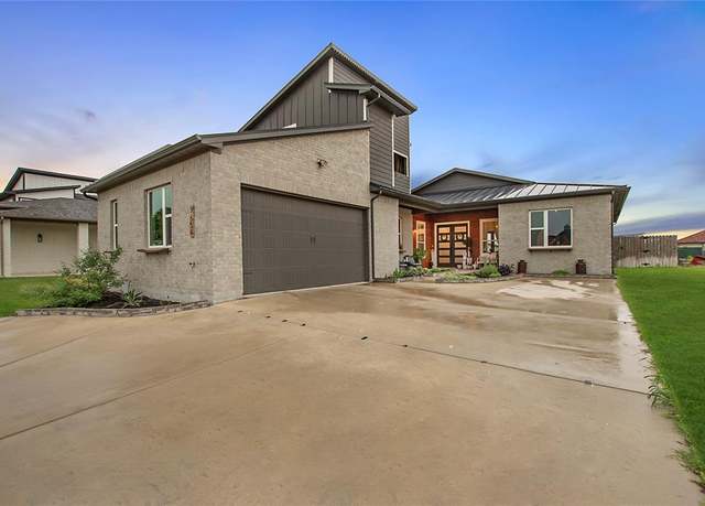 Property at 7604 Trailridge Dr, Fort Worth, TX 76179, 3 beds, 3.5 baths