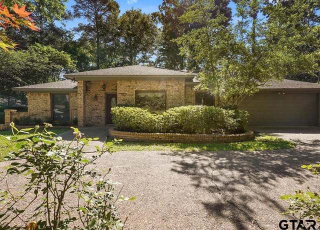 Property at 641 Hideaway Ln E, Hideaway, TX 75771, 3 beds, 2 baths