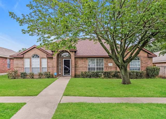 Property at 2230 Bridle Path Dr, Lancaster, TX 75146, 4 beds, 2 baths