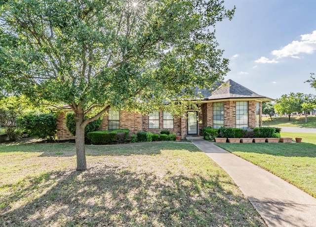 Property at 4917 Delta Ct, North Richland Hills, TX 76180, 3 beds, 2.5 baths