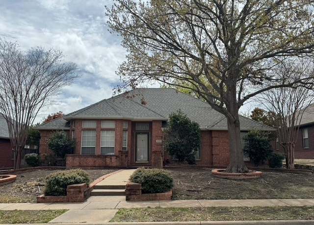 Property at 2228 Sky Harbor Dr, Plano, TX 75025, 3 beds, 2 baths