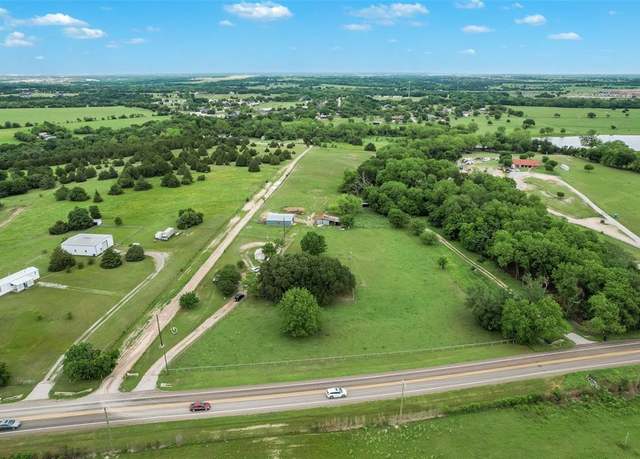 Property at 5471 E Fm 875, Waxahachie, TX 75167, 3 beds, 2 baths
