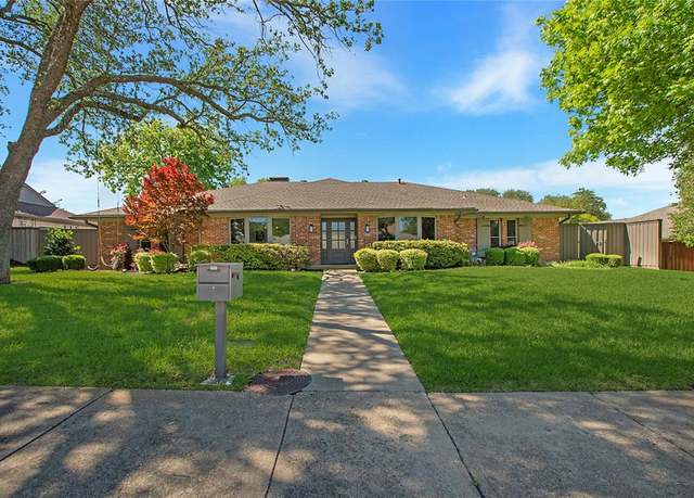 Property at 7032 Roundrock Rd, Dallas, TX 75248, 4 beds, 3 baths