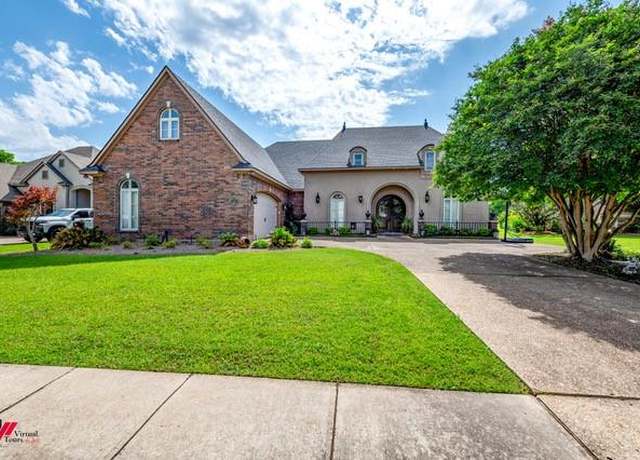 Property at 520 Canterbury Ln, Bossier City, LA 71111, 3 beds, 2.5 baths