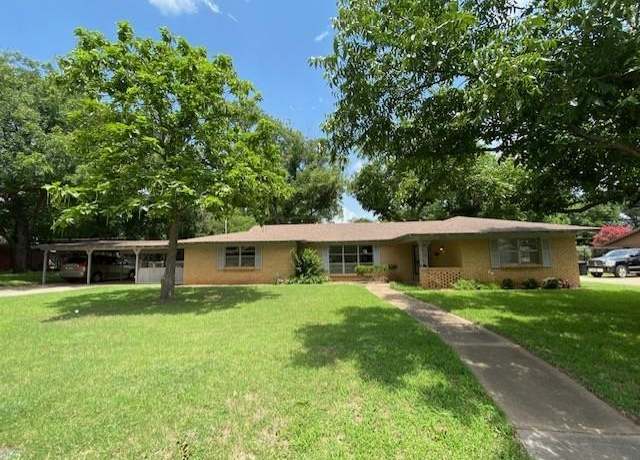 Property at 4316 Ashmore Dr, North Richland Hills, TX 76180, 3 beds, 2 baths