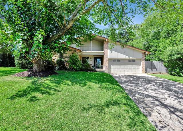 Property at 5325 Westminster Ct S, Fort Worth, TX 76133, 3 beds, 2 baths