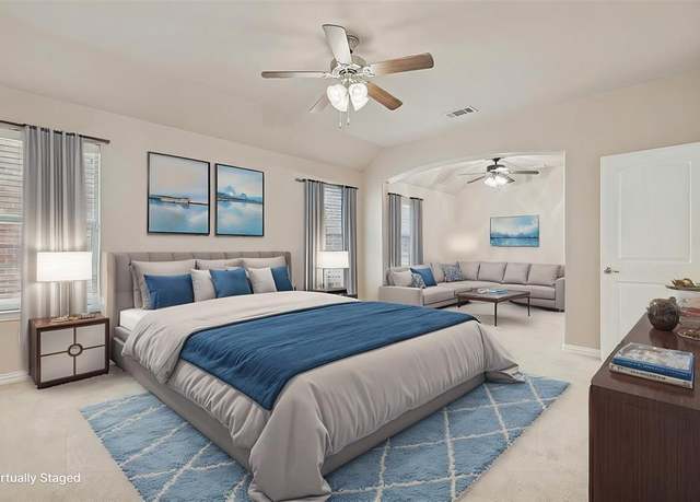 Property at 1128 Crest Breeze Dr, Fort Worth, TX 76052, 3 beds, 2 baths