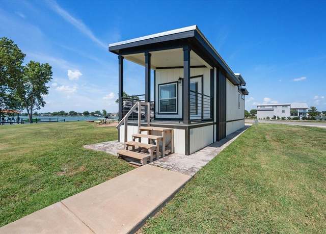 Property at 6444 Peninsula Rd, Kerens, TX 75144, 1 bed, 1 bath