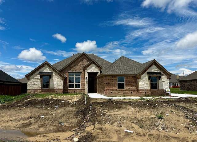 Property at 11609 Birman Ct, Godley, TX 76044, 4 beds, 2.5 baths